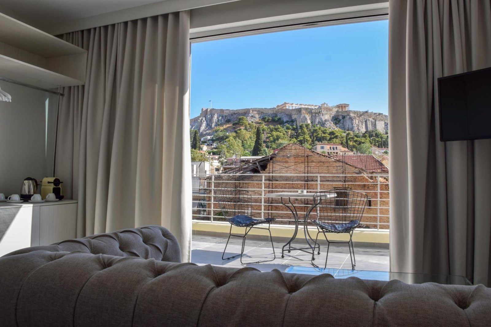 24K Athena Suites — photo 2