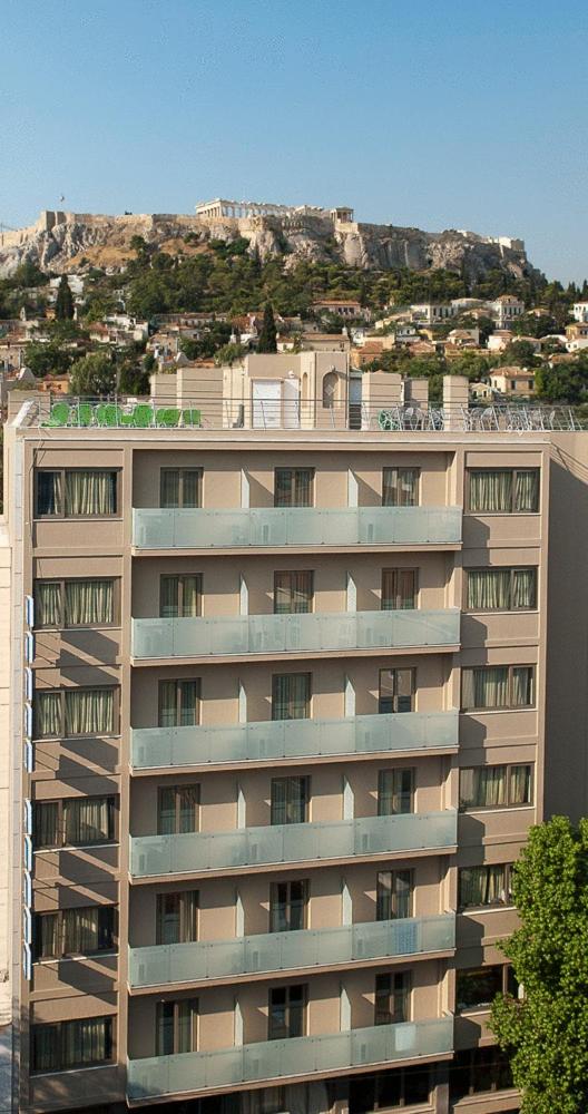 Plaka Hotel — photo 2