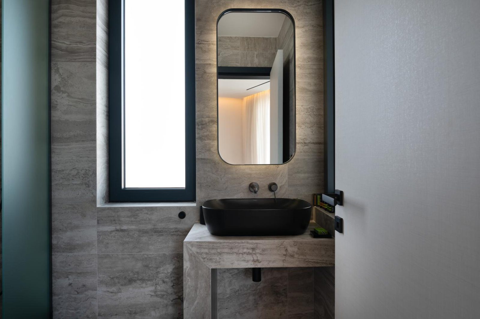 Nema Hotel Athens — photo 4